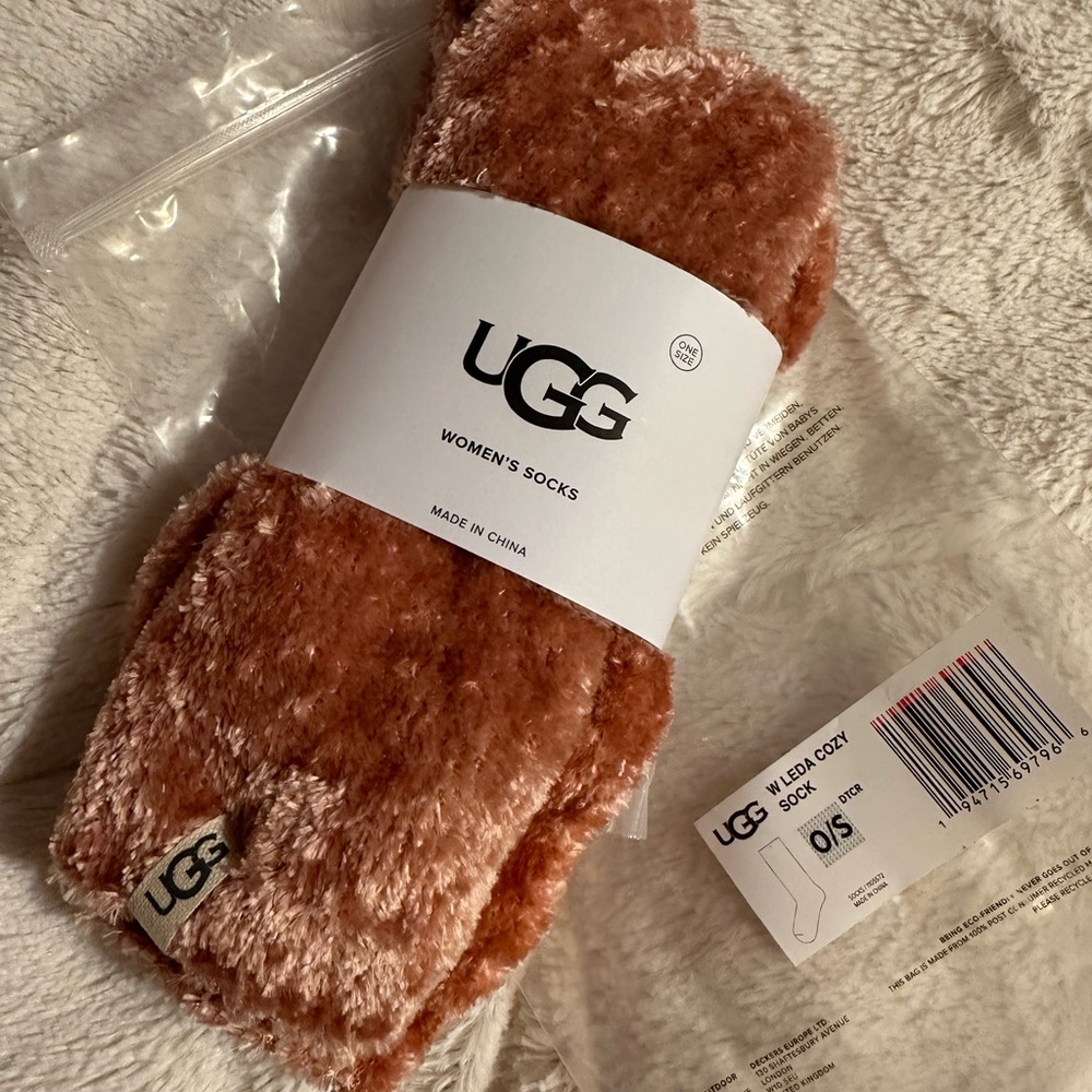 Ugg Leda Cozy Socks in Desert Coral